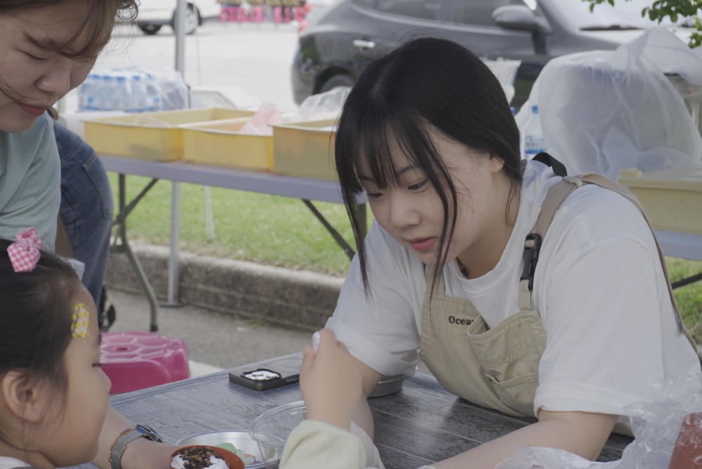 5월5일 어린이날 화분 컵케이크 만들기 자원봉사 행사 이미지 3